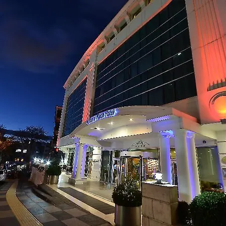 Plaza Hotel
